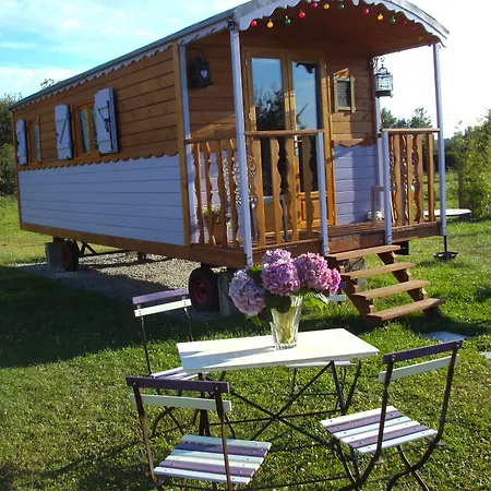 Les Roulottes De La Brauderie 3*