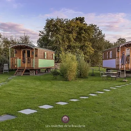 Les Roulottes De La Brauderie 3*
