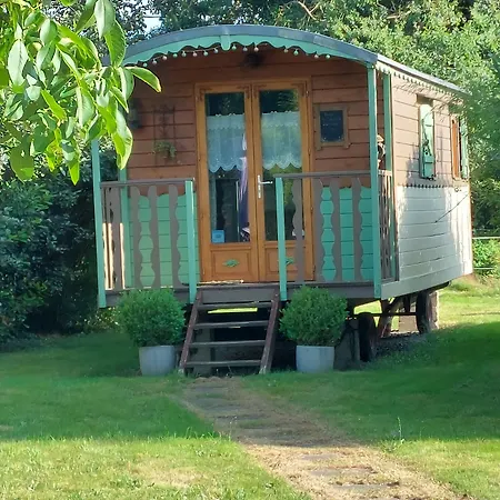 Les Roulottes De La Brauderie Panzió 3*