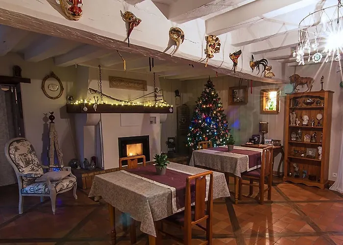 Bed & Breakfast Les Roulottes De La Brauderie 3*